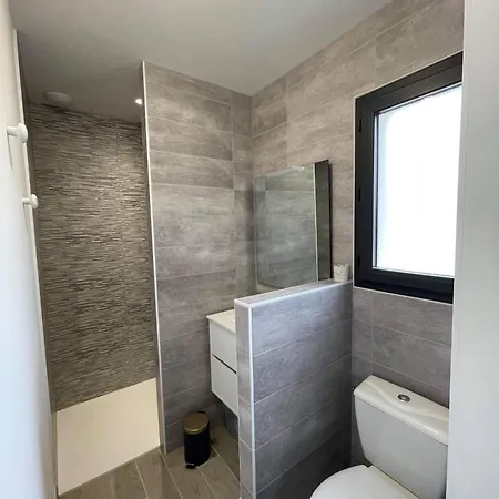 Maison Familiale En Bord De Avec Jacuzzi
